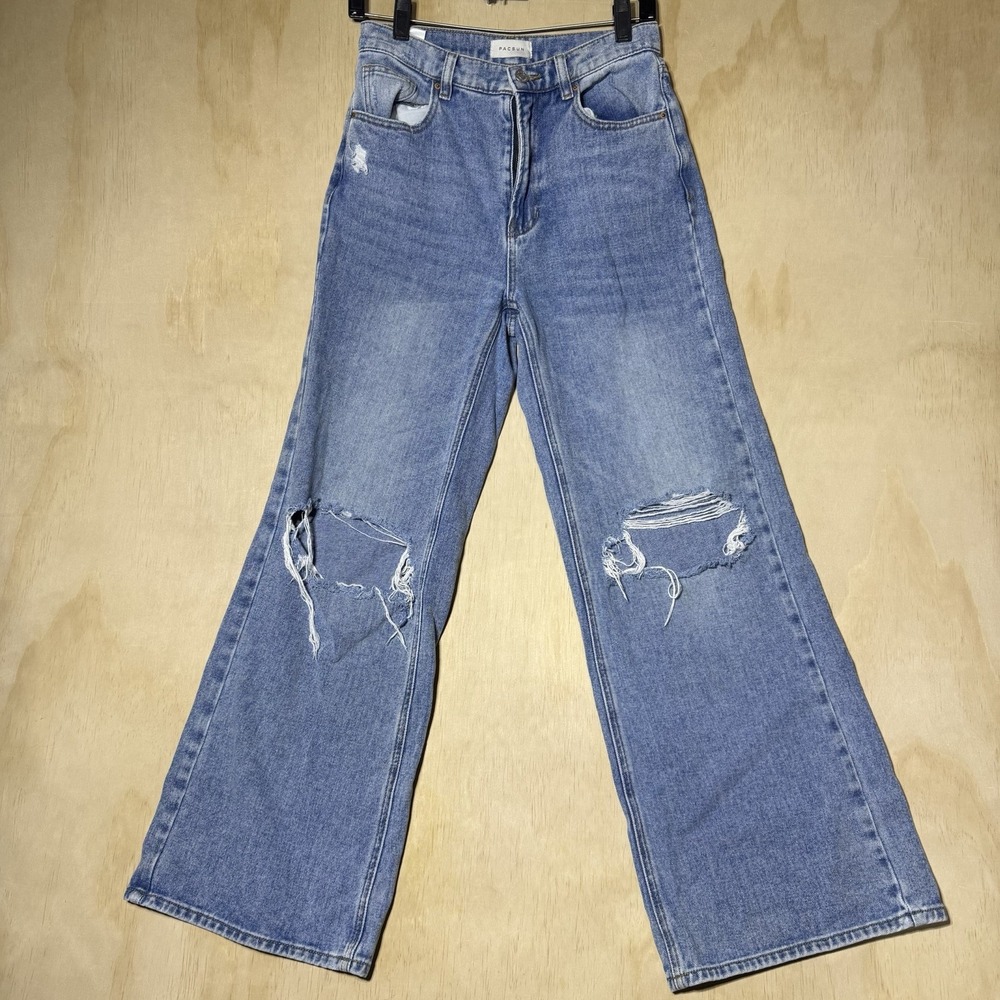 PacSun Women's Size 26 High Rise Wide Leg Distressed Ripped Light Wash Jeans